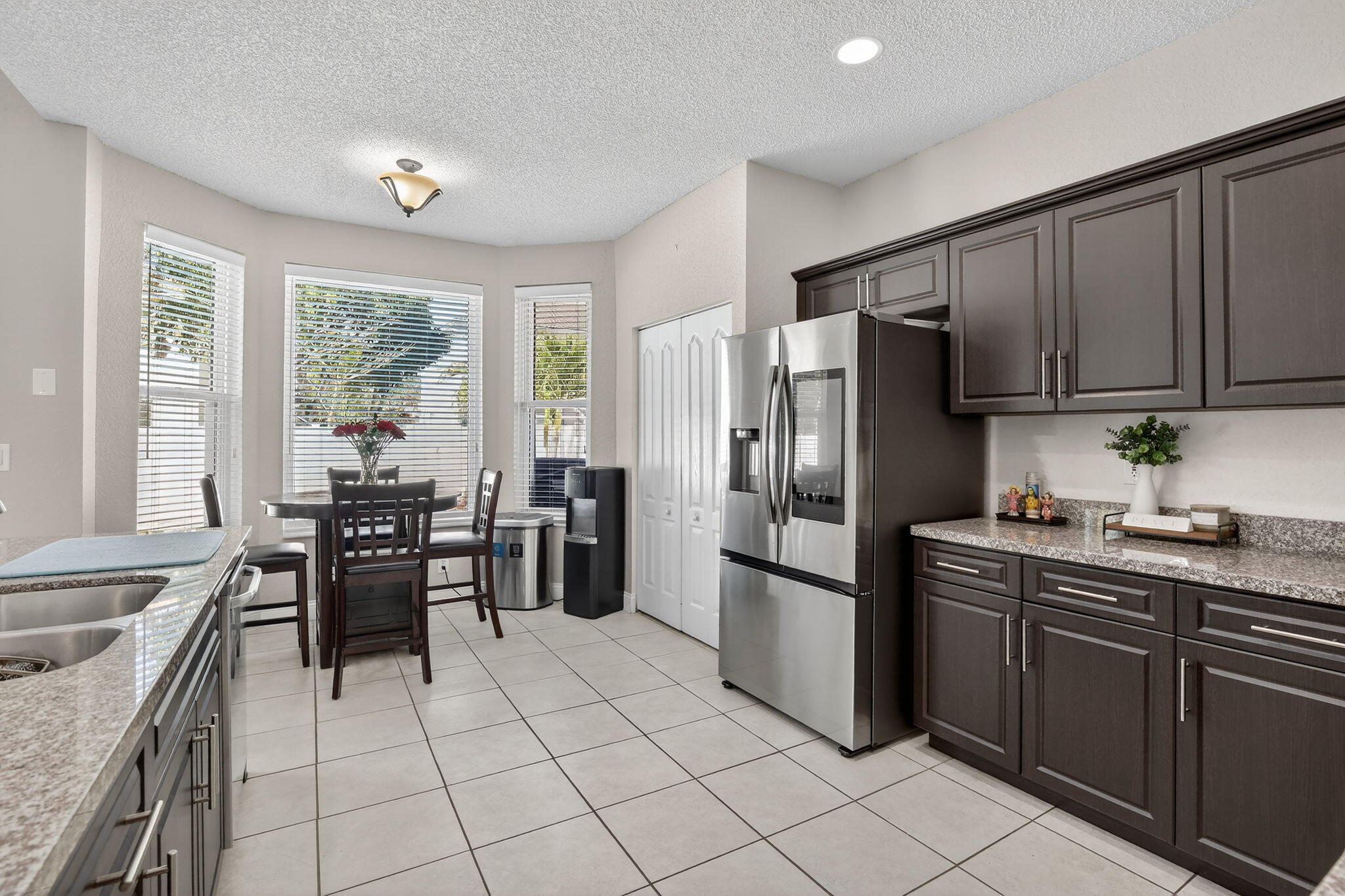 1583 SW 186th Pembroke Pines, FL 33029