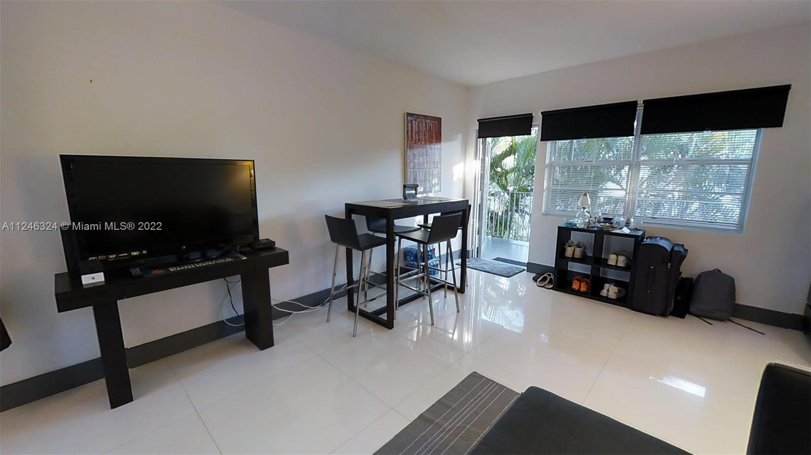 1604 Drexel Ave #203