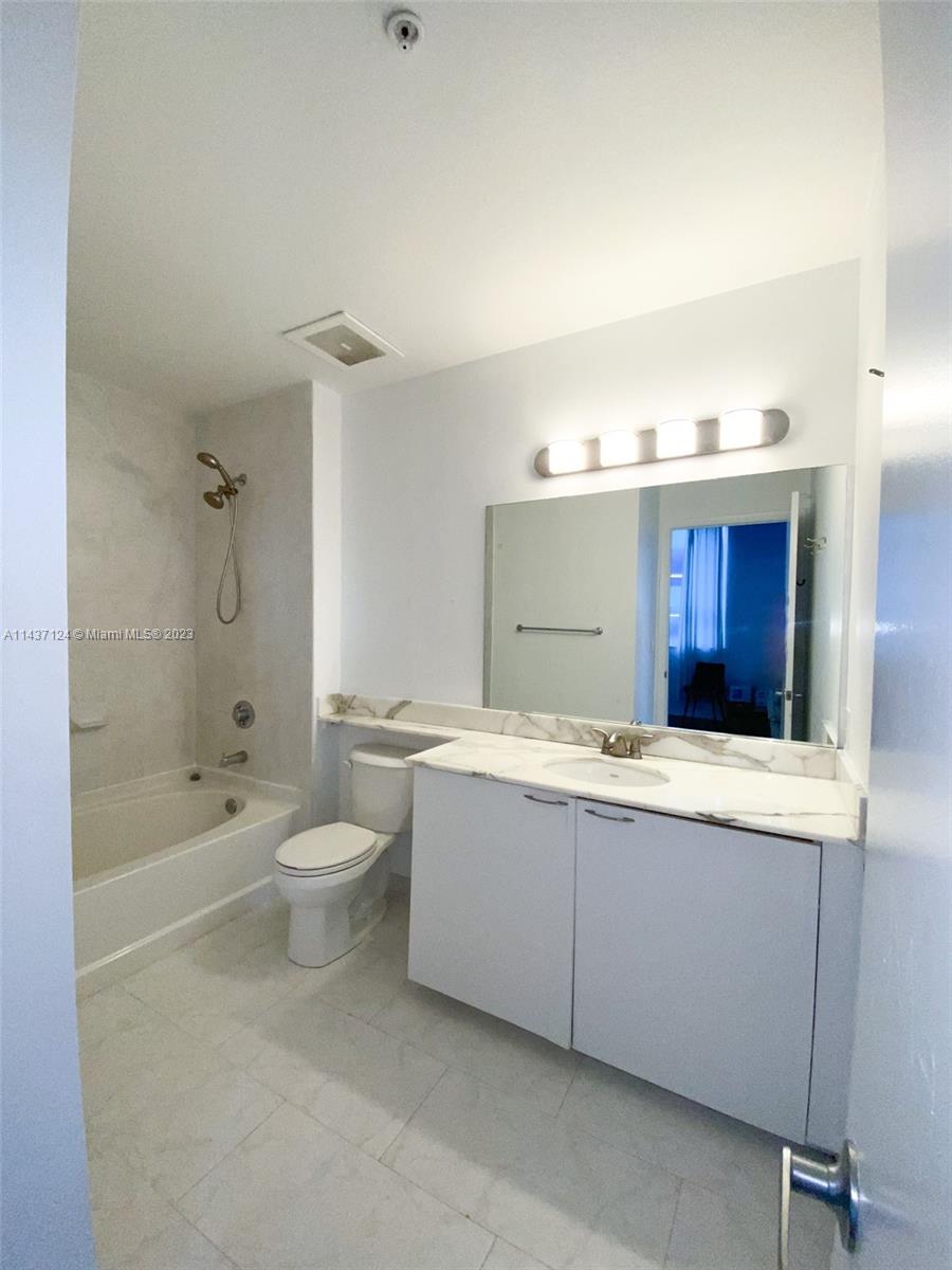 image Loft Downtown I15