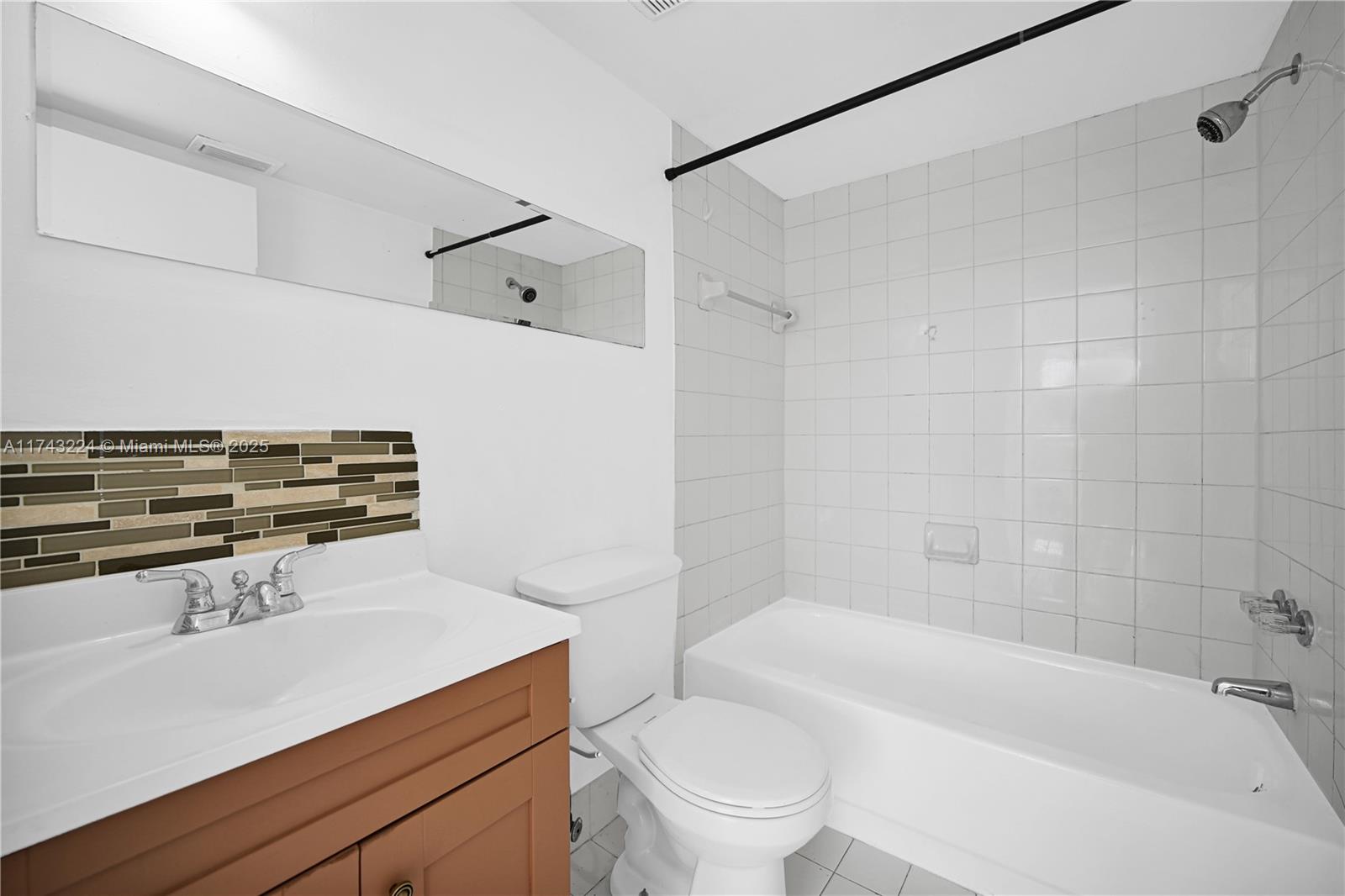 2575 SW 27th Ave #508 Miami, FL 33133