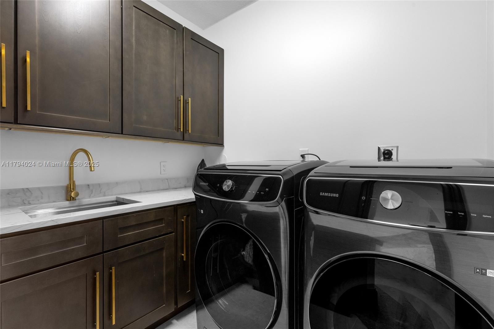 511 San Marco Dr Fort Lauderdale, FL 33301