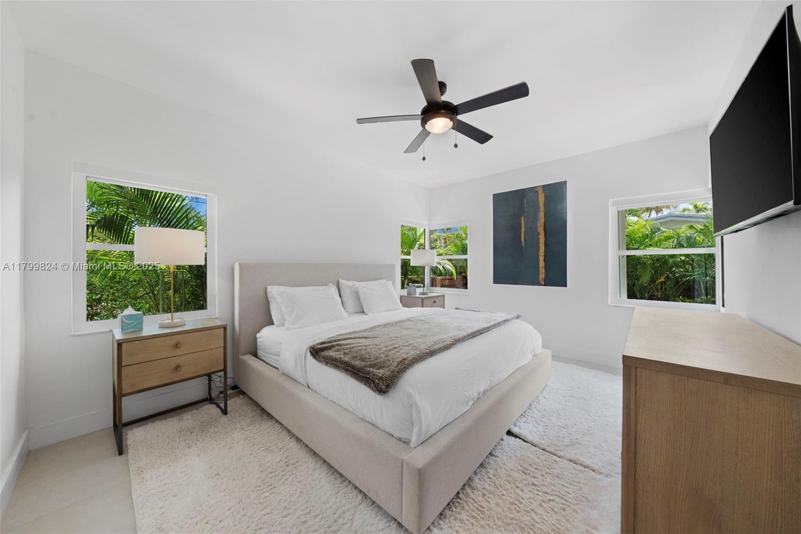 9189 Abbott Ave Surfside, FL 33154