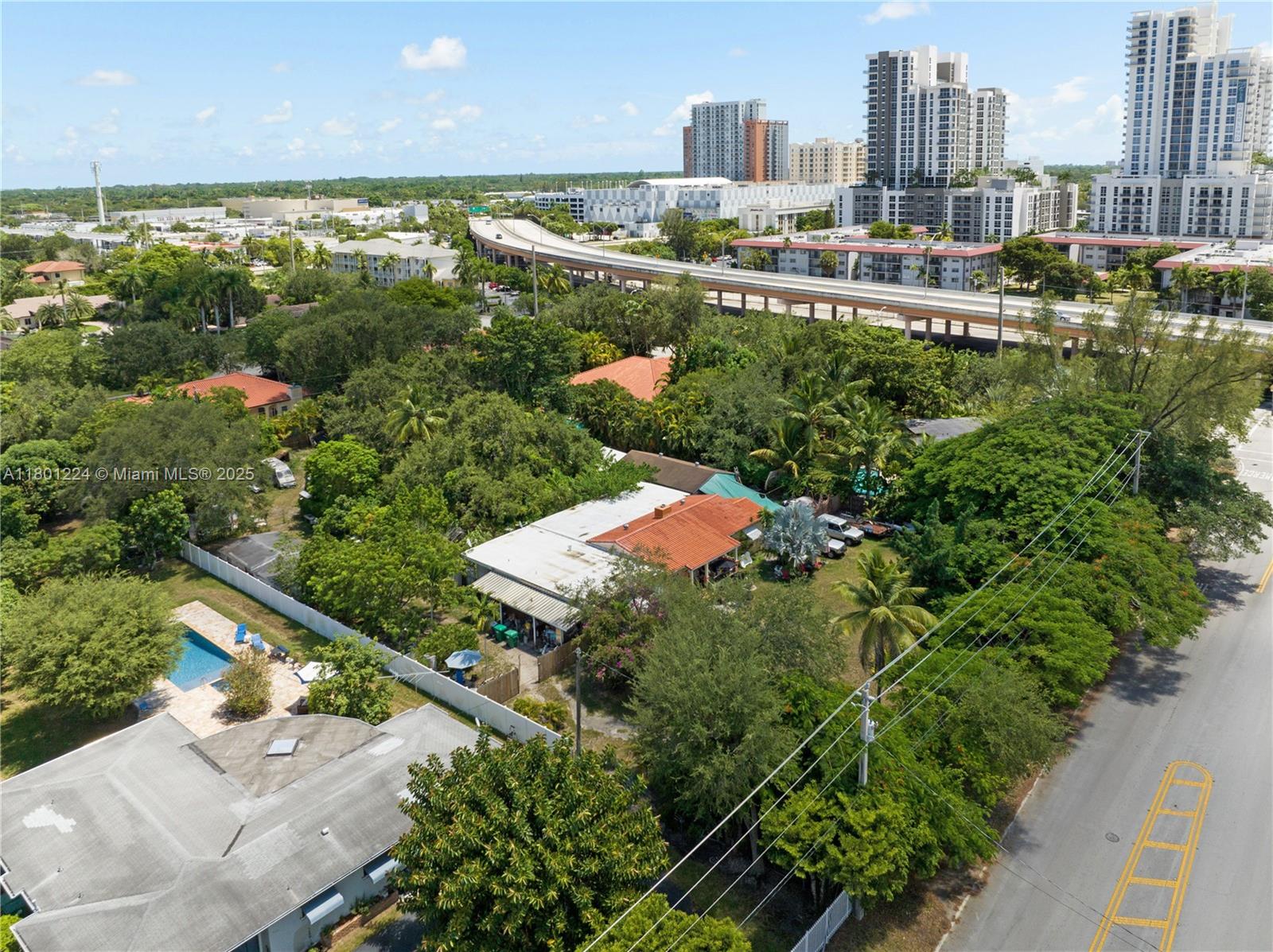 7901 SW 72nd Ave Miami, FL 33143