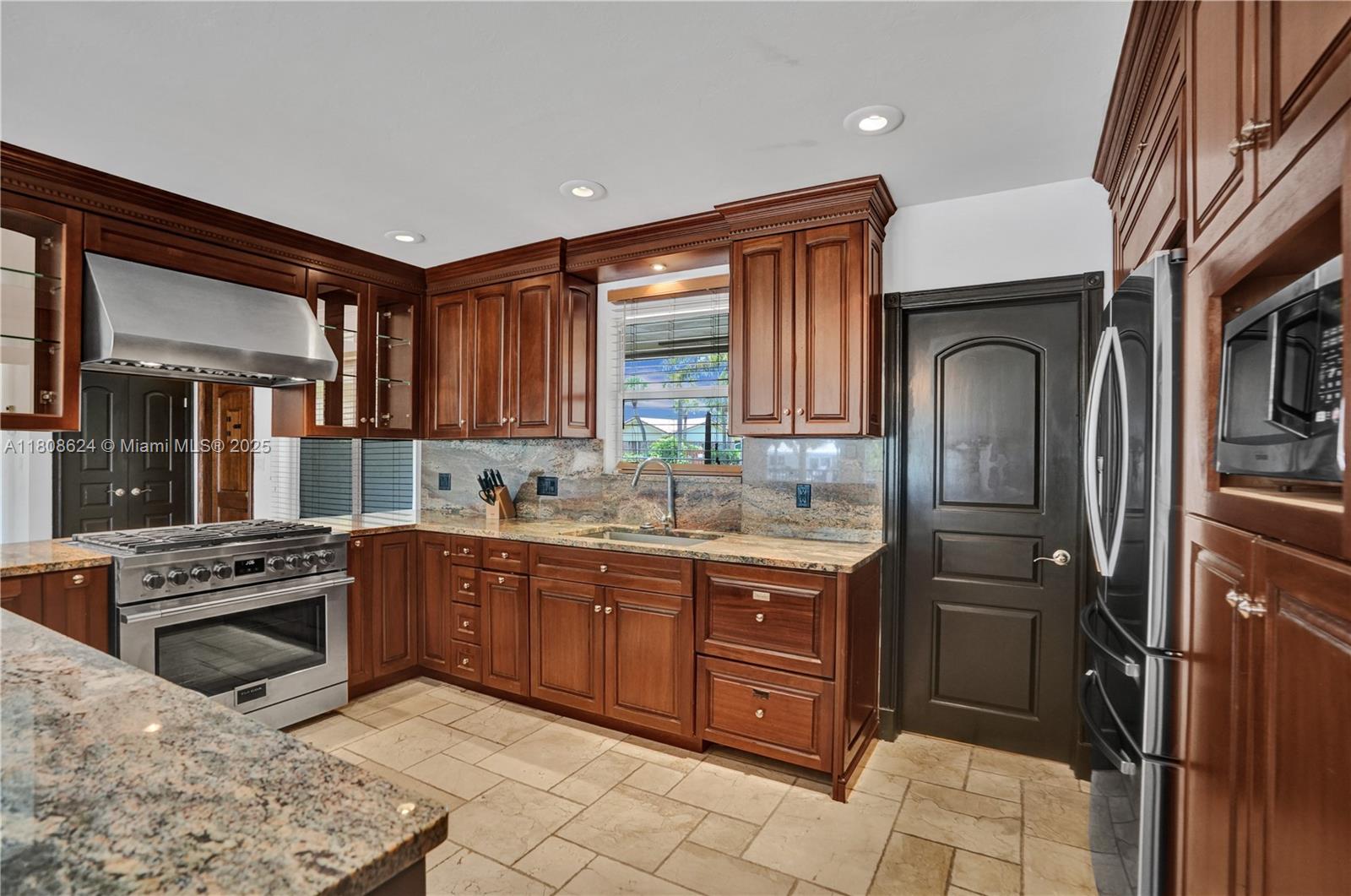 3100 NE 56th Ct Fort Lauderdale, FL 33308