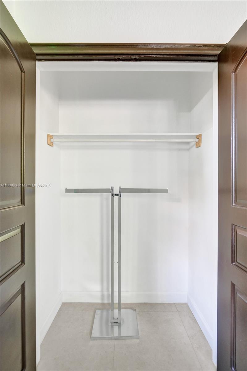 3100 NE 56th Ct Fort Lauderdale, FL 33308