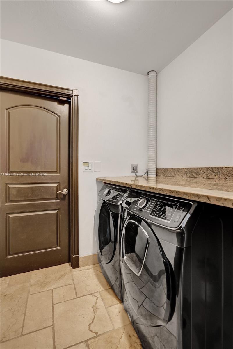 3100 NE 56th Ct Fort Lauderdale, FL 33308