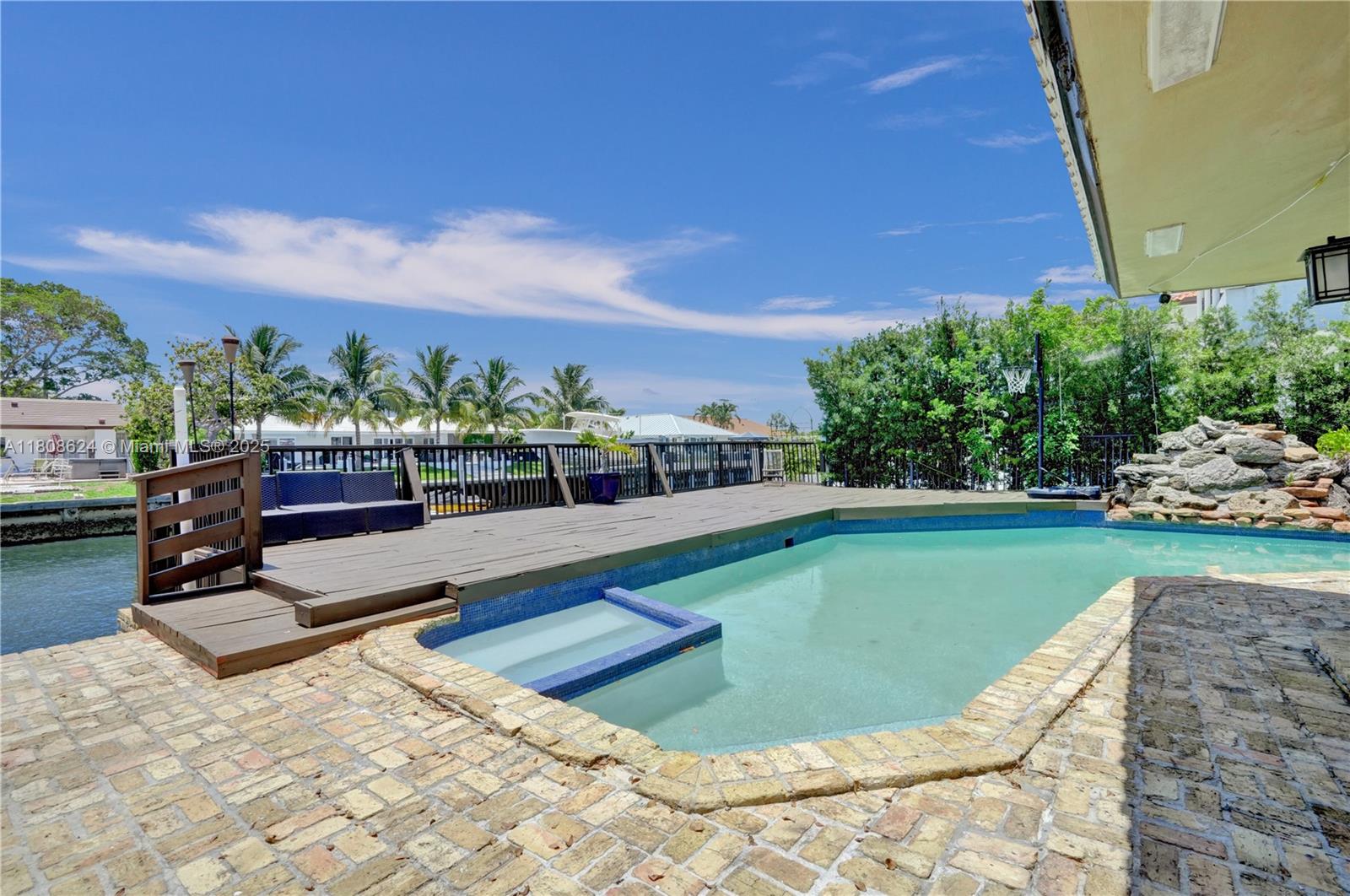 3100 NE 56th Ct Fort Lauderdale, FL 33308