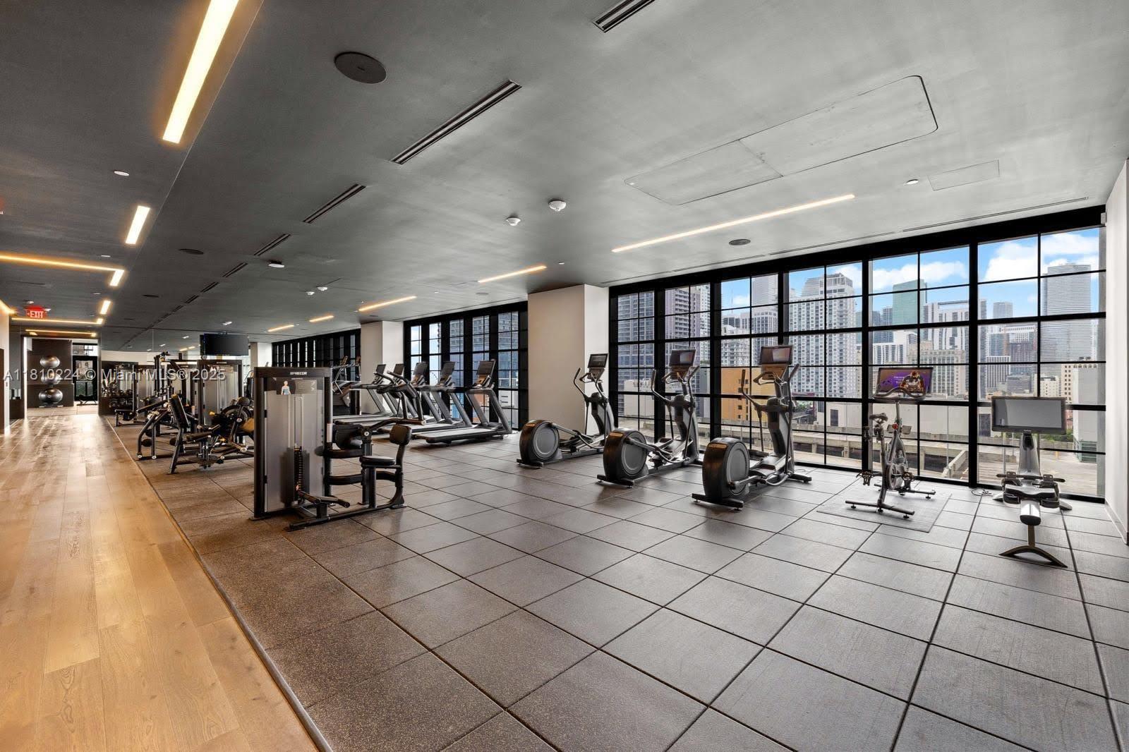 image Gale Residences13