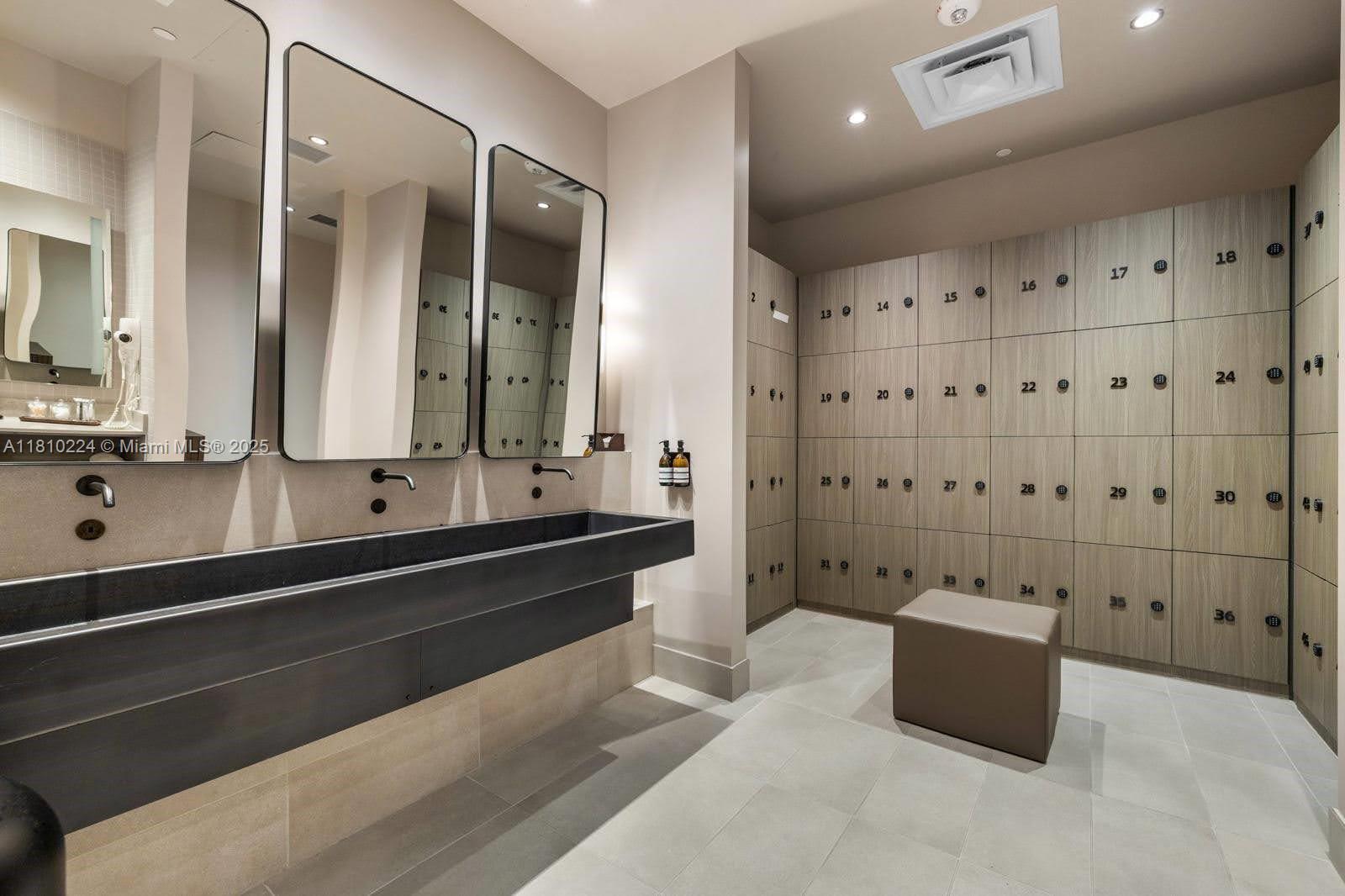 image Gale Residences16