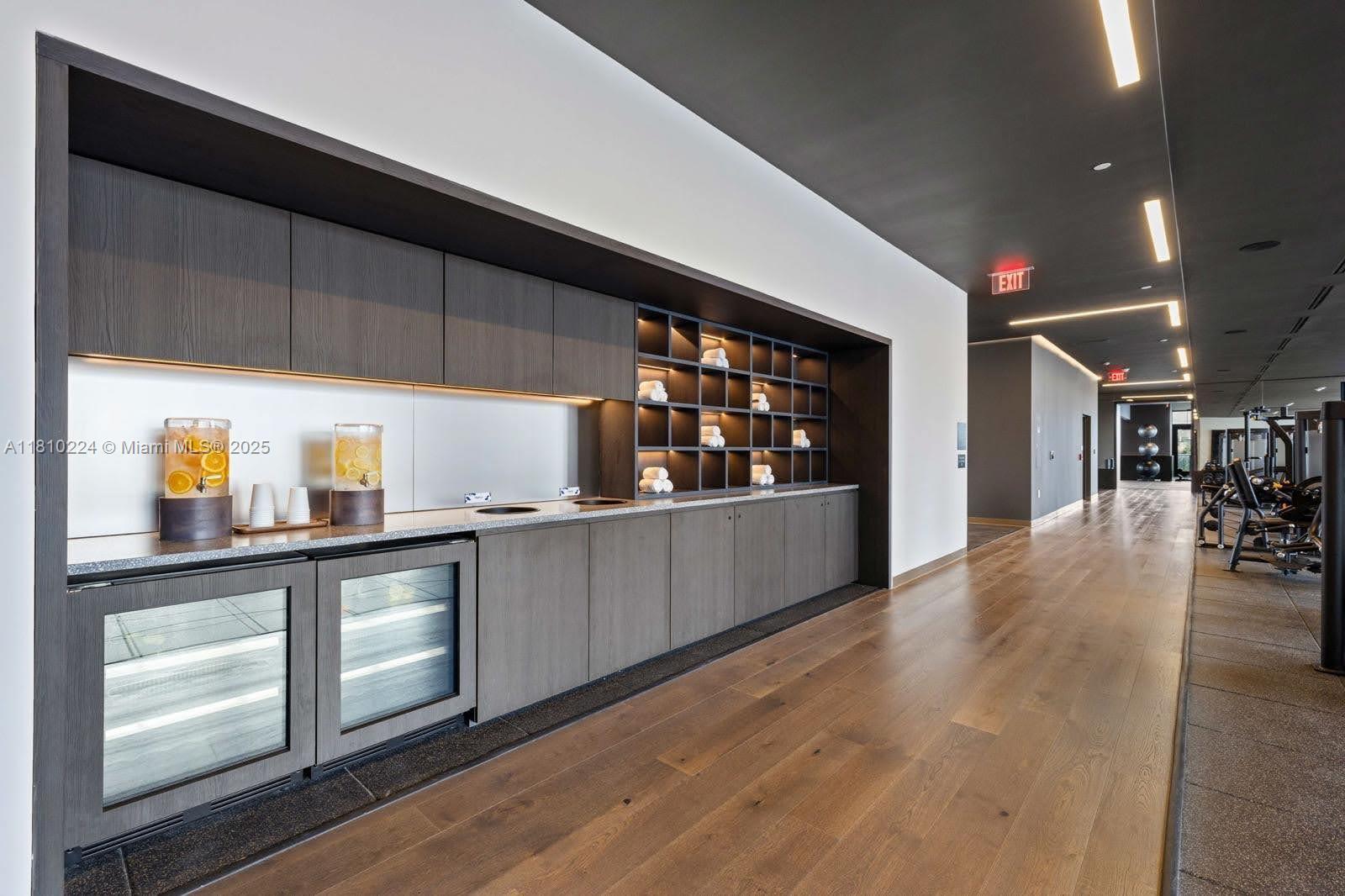 image Gale Residences18