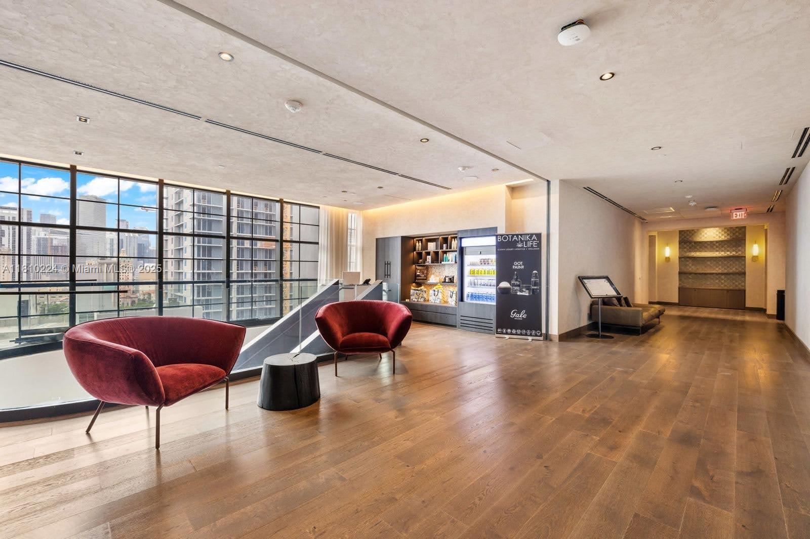 image Gale Residences20
