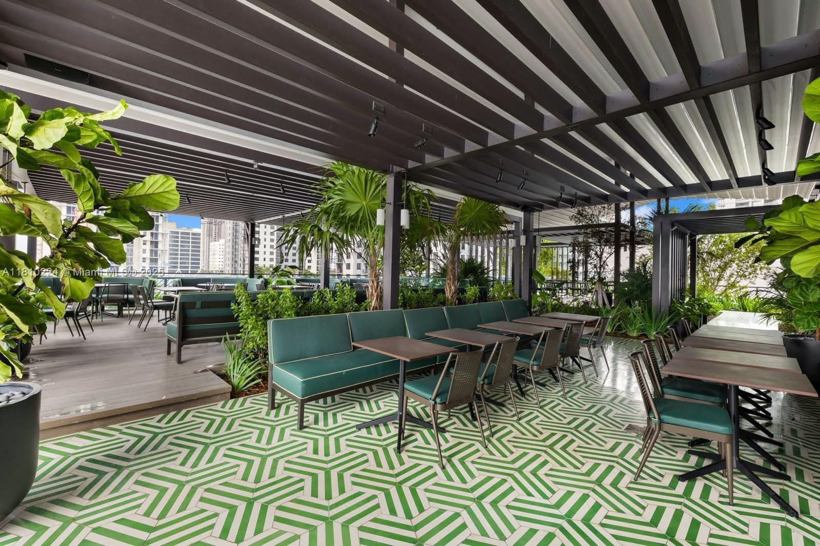 image Gale Residences26