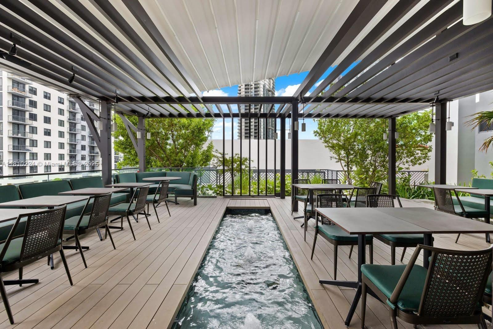 image Gale Residences45