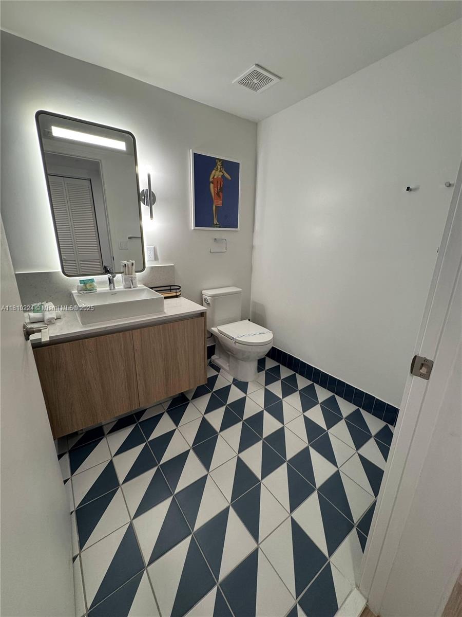 image Gale Residences6