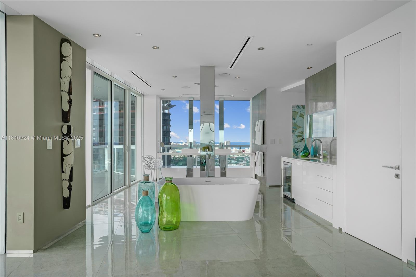 image Icon Condo19