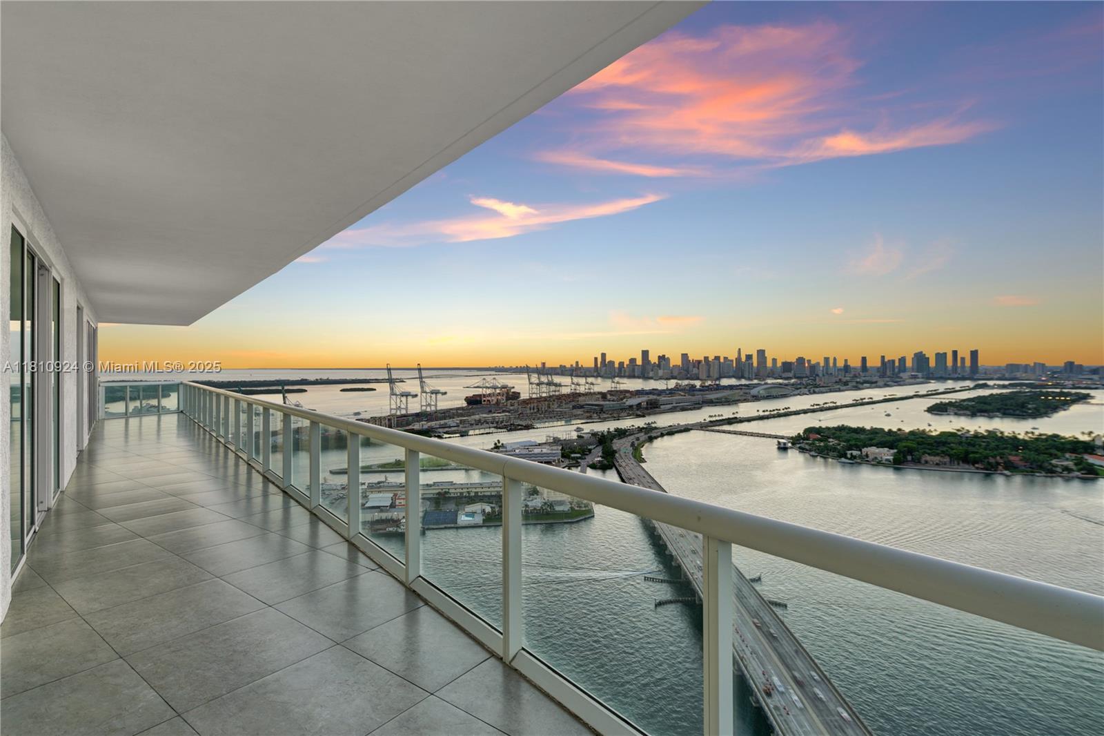 image Icon Condo23