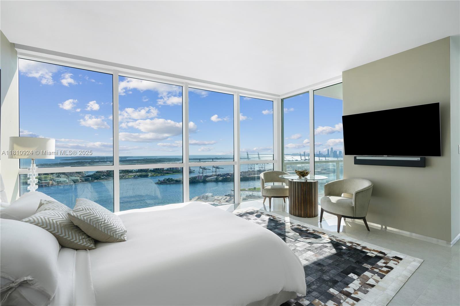 image Icon Condo28
