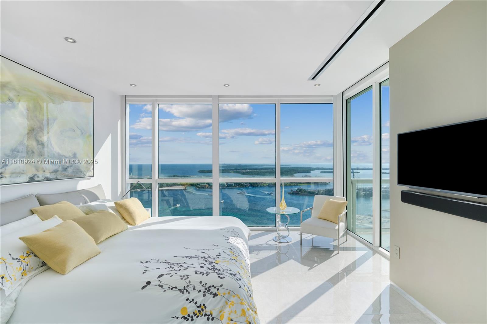image Icon Condo33