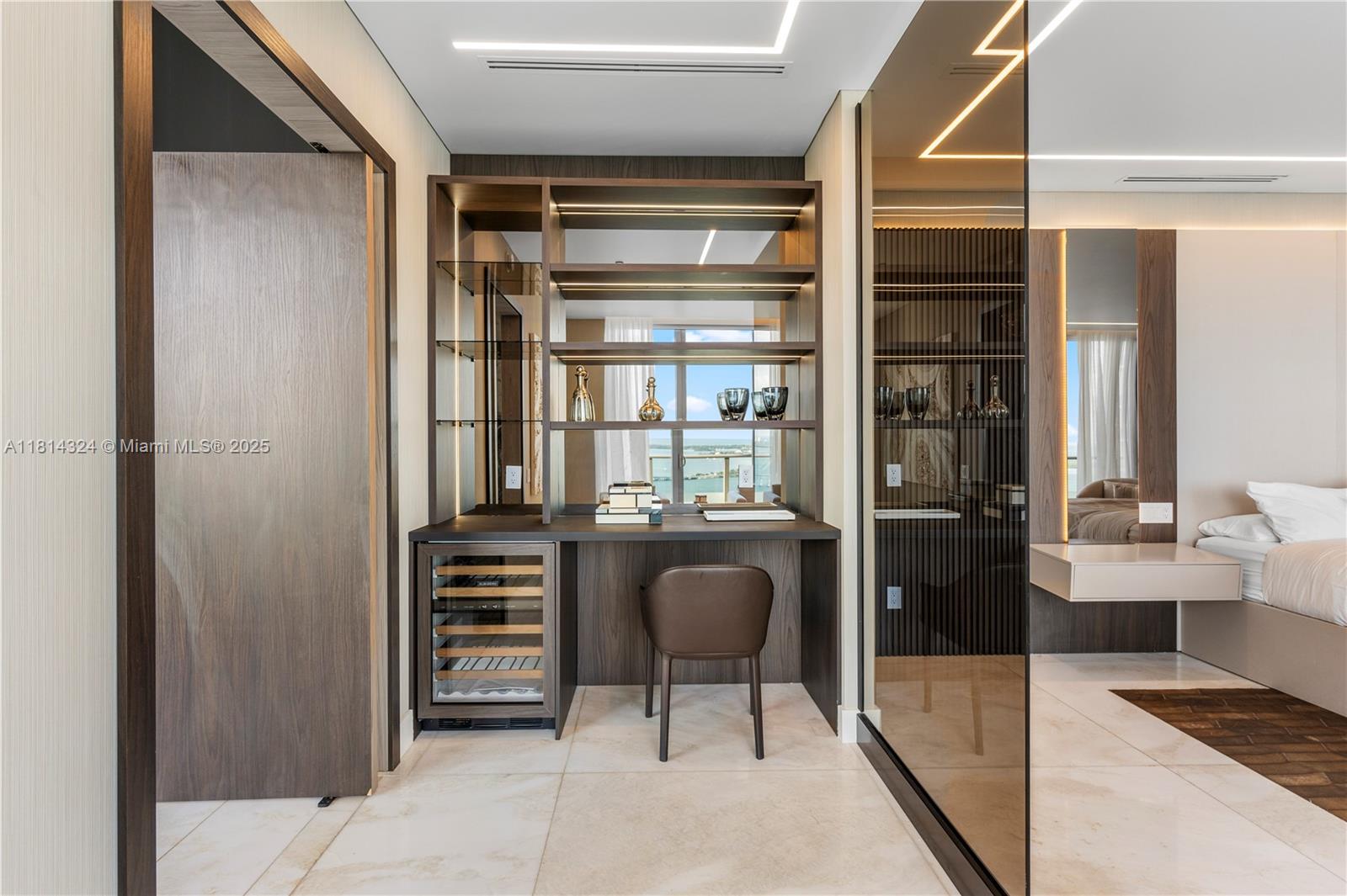 1300 Brickell Bay Dr #4400 Miami, FL 33131