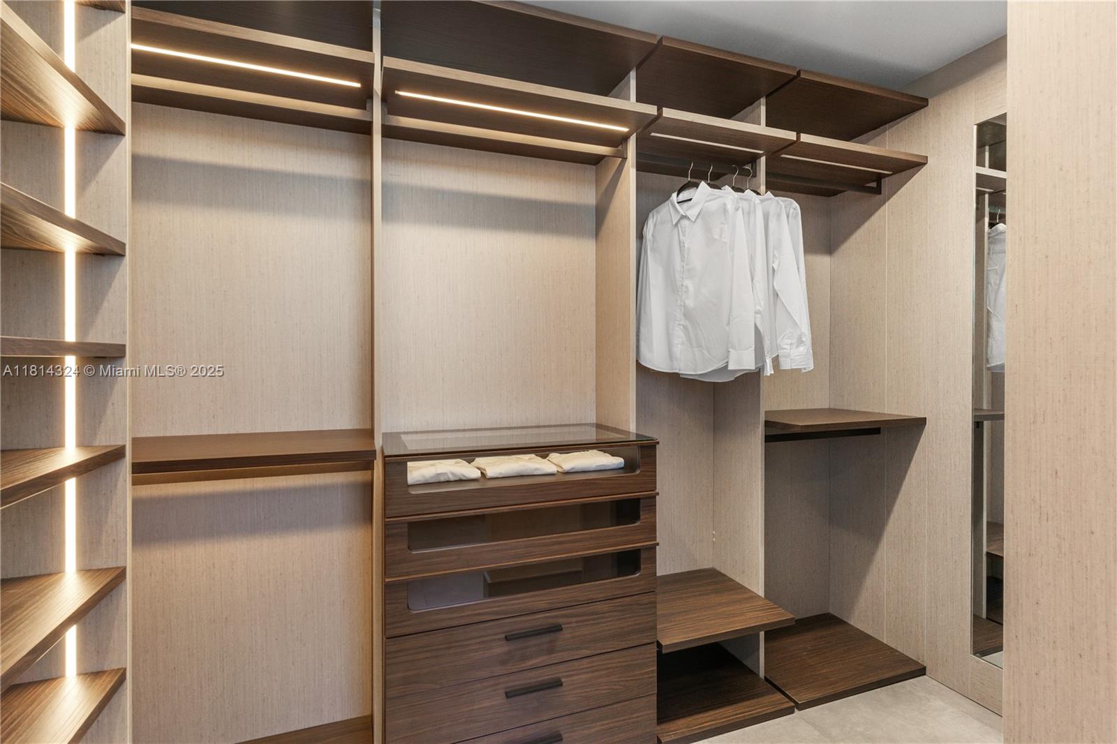 1300 Brickell Bay Dr #4400 Miami, FL 33131