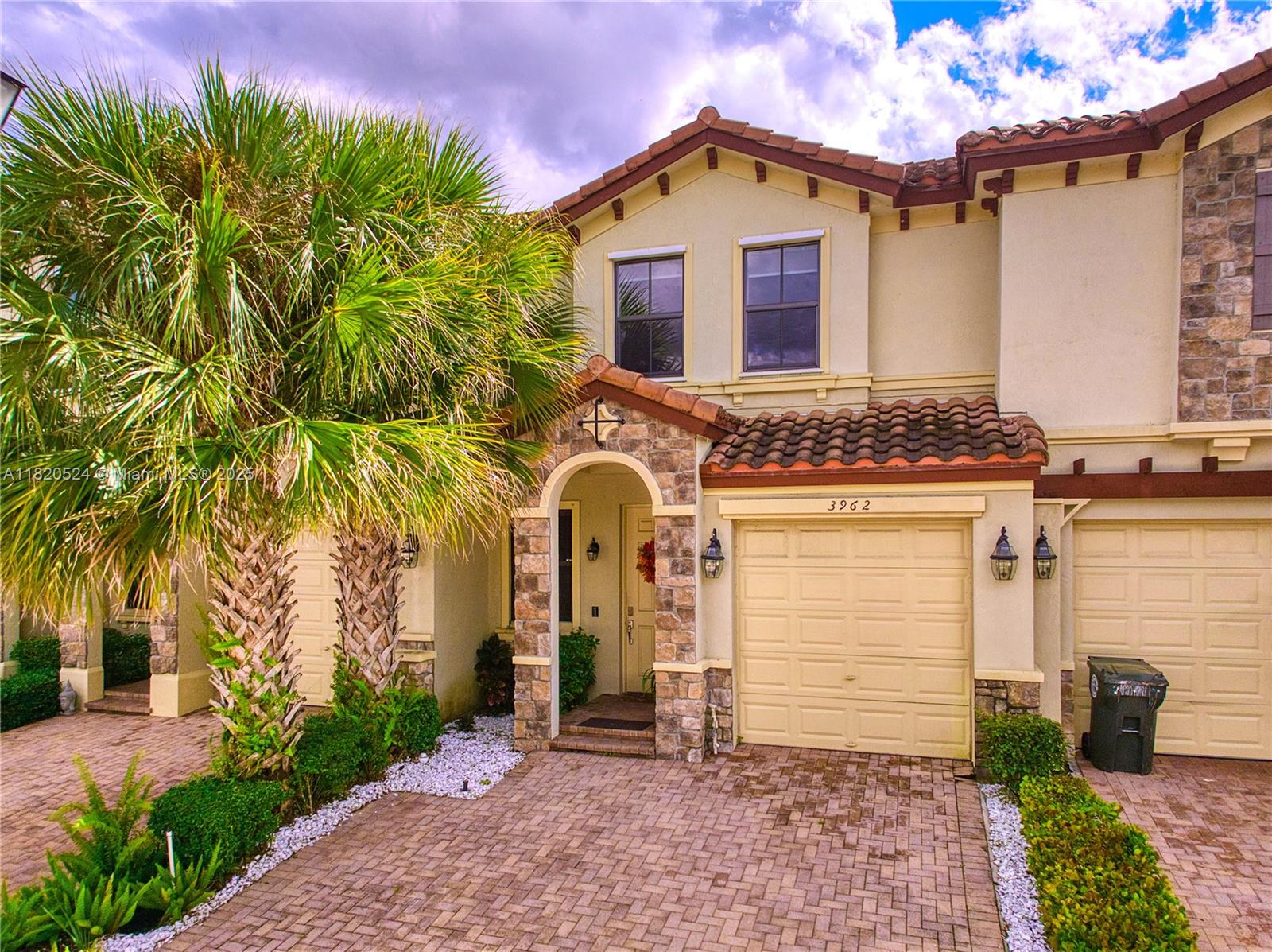 3962 Devenshire Ct