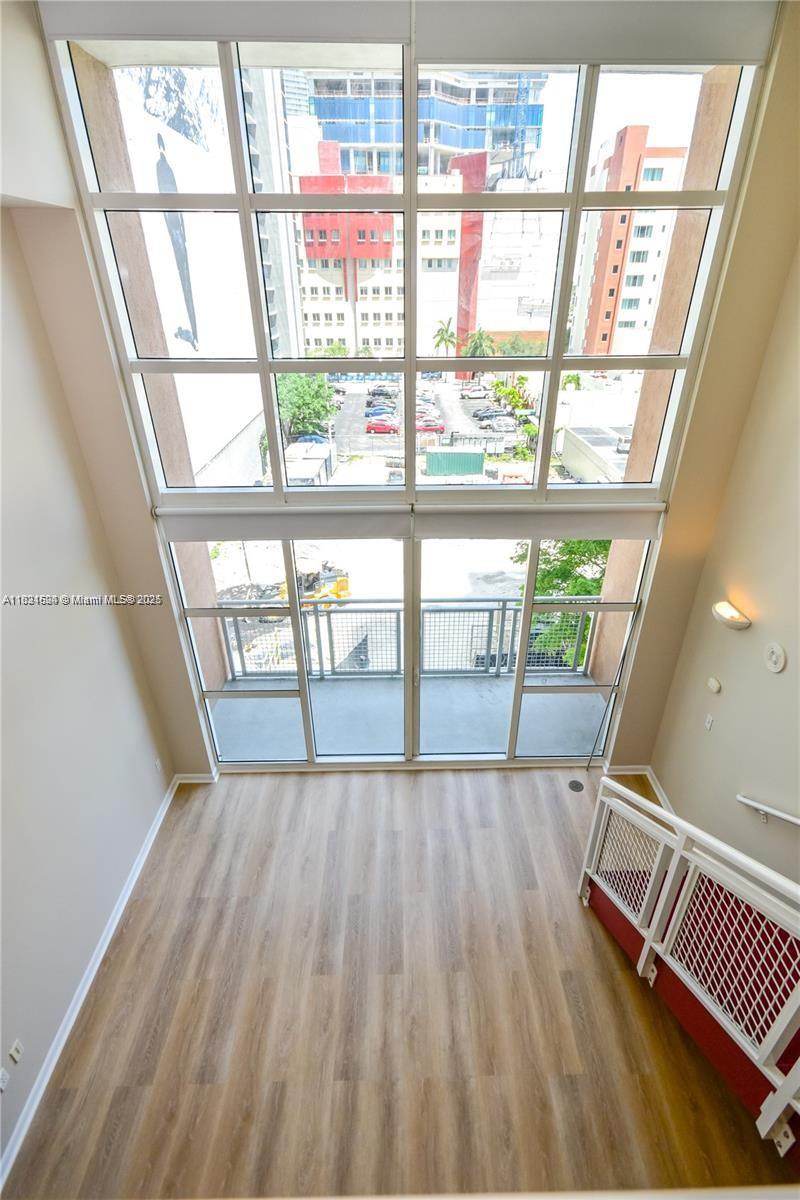 244 Biscayne Blvd #447
