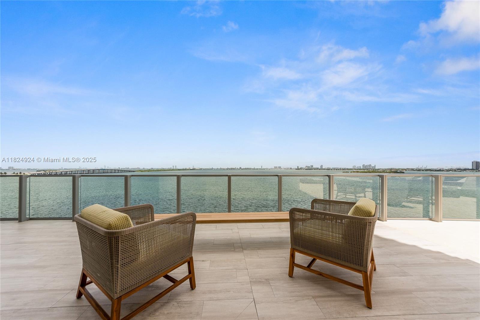 image Biscayne Beach25