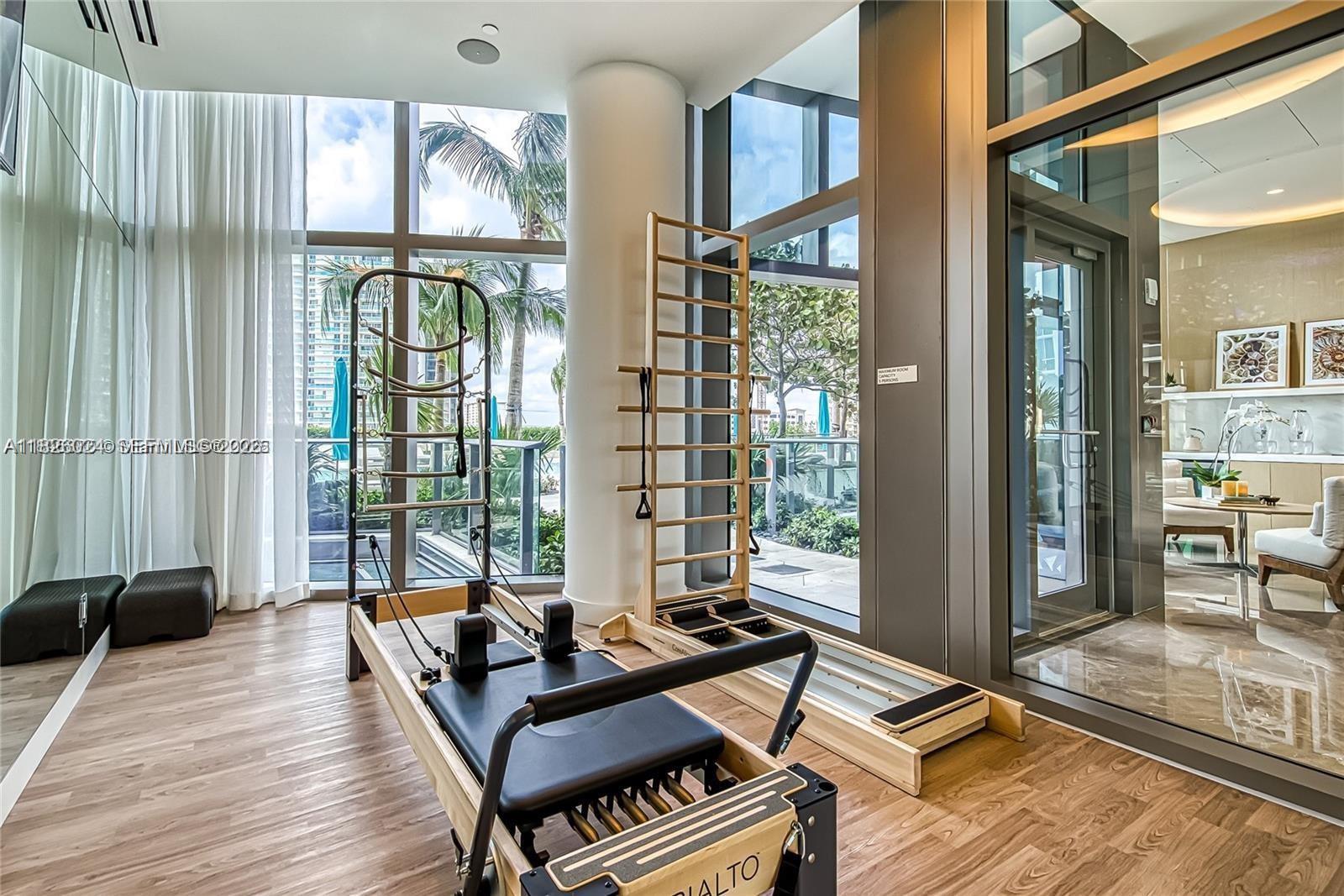 image Ritz-Carlton Sunny Isles Beach48