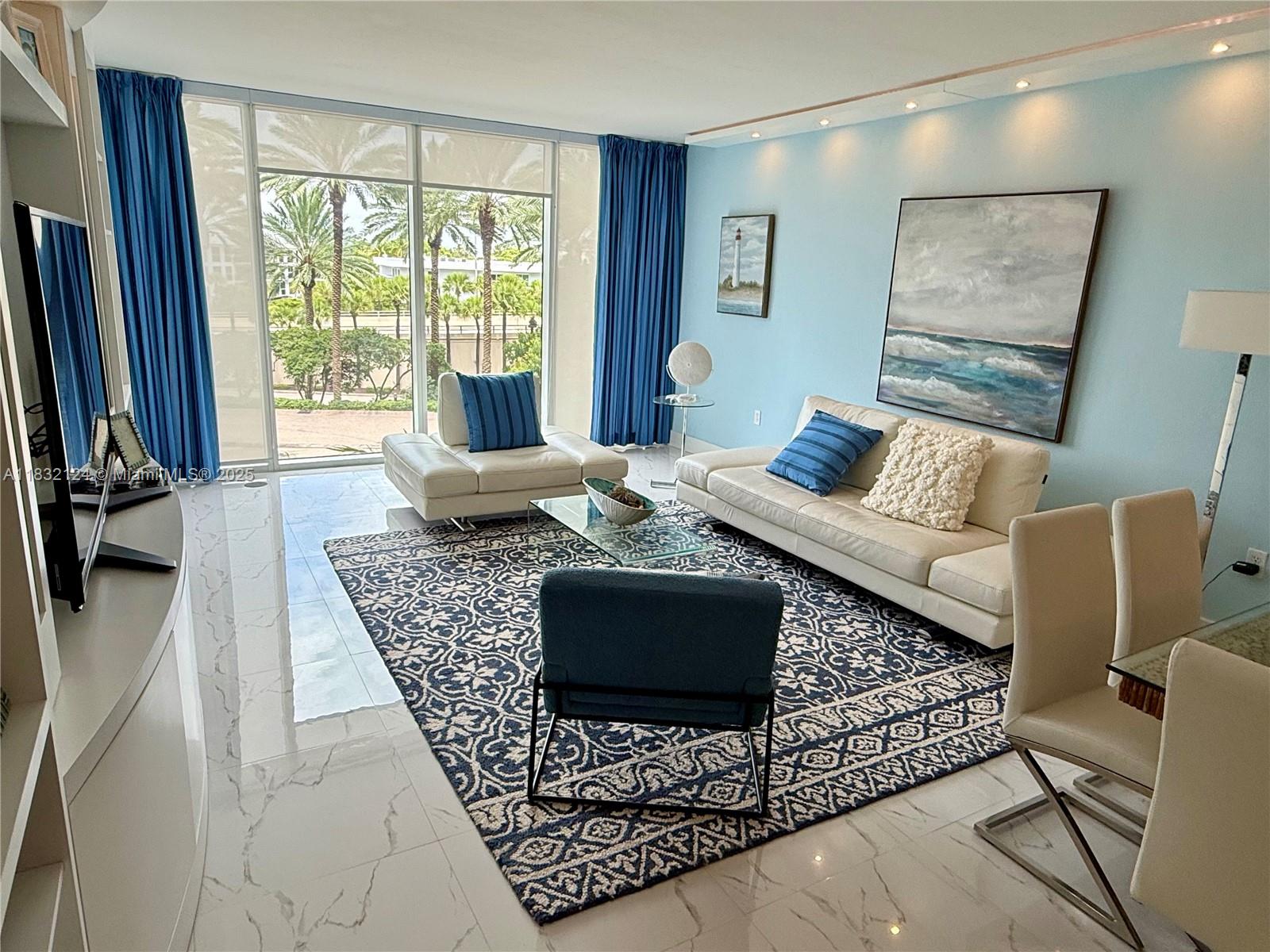 image Harbour House6