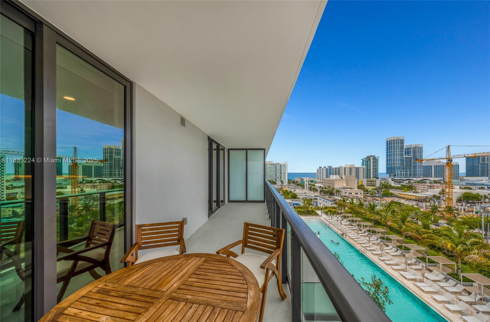 580 72th #910 Miami Beach, FL 31441