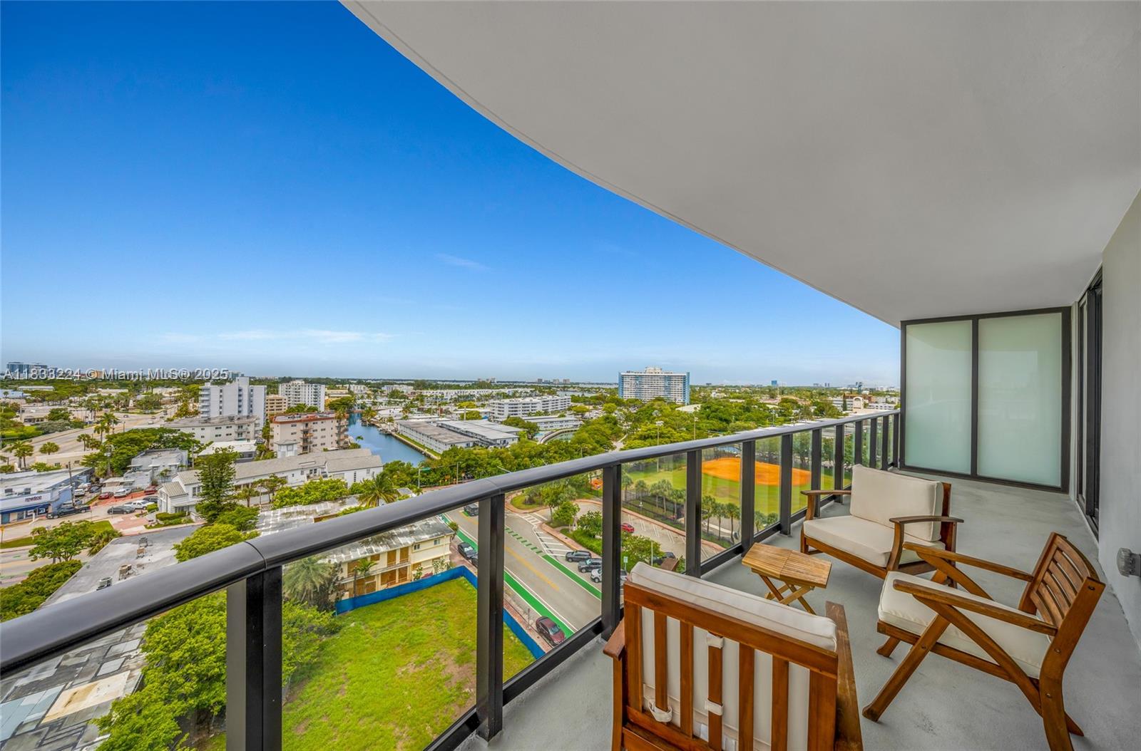 580 72th #910 Miami Beach, FL 31441