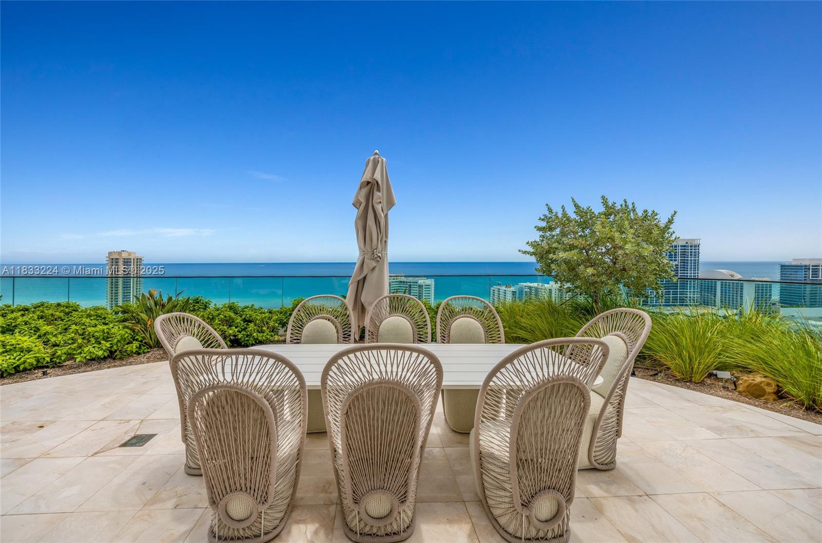 580 72th #910 Miami Beach, FL 31441