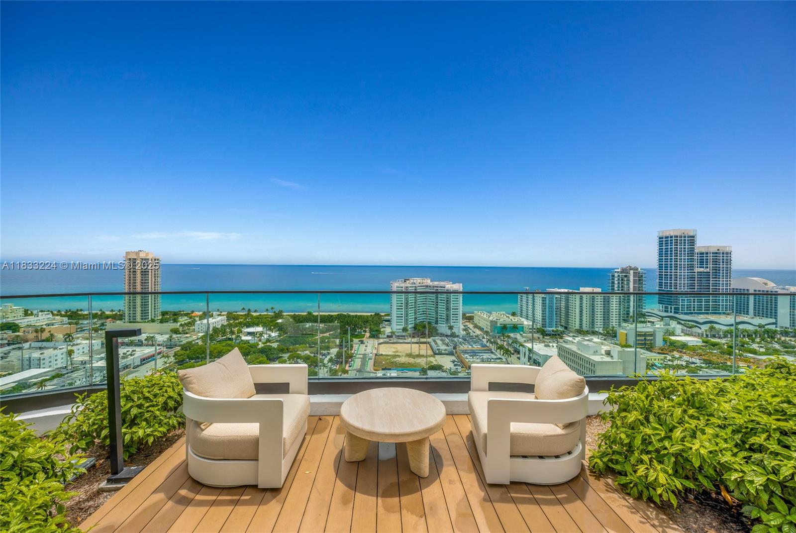 580 72th #910 Miami Beach, FL 31441