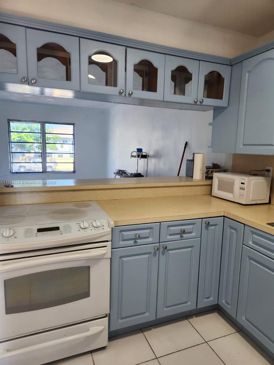 160 Royal Palm Rd #215