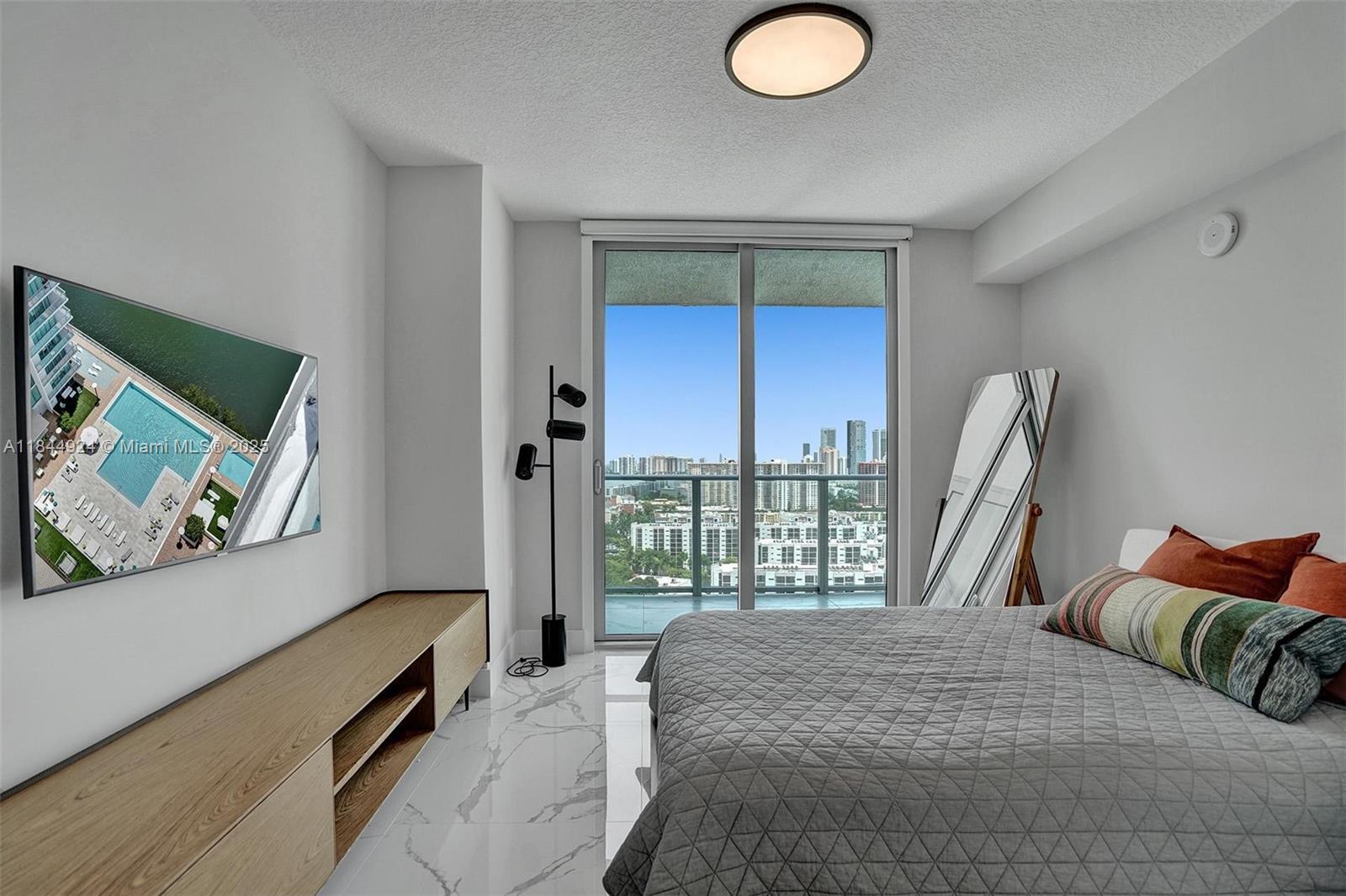 image Parque Towers Condo20