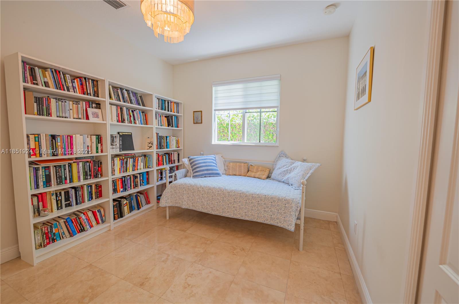 5815 SW 27th St Miami, FL 33155 5815 SW 27th St Miami, FL 33155