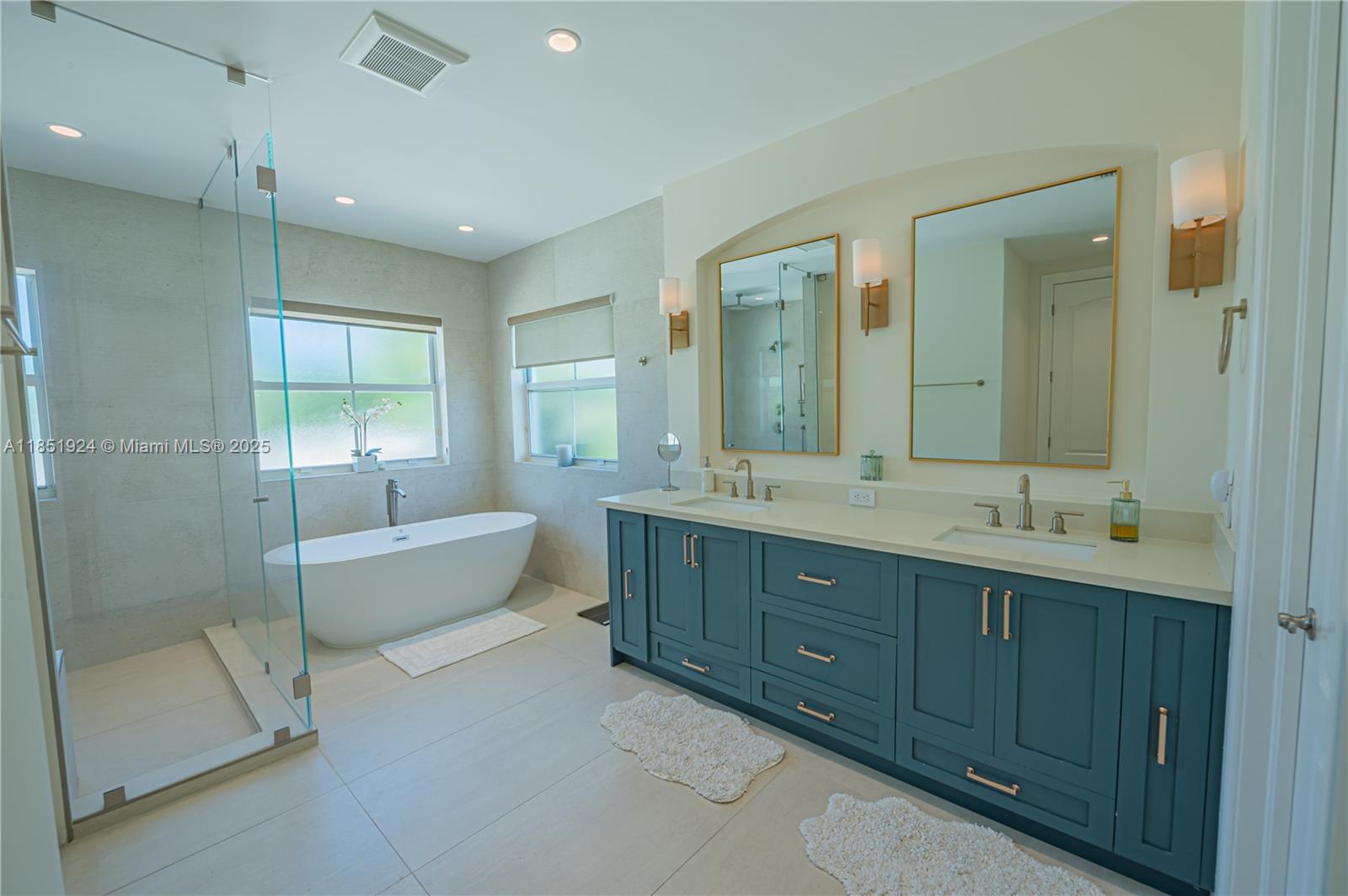 5815 SW 27th St Miami, FL 33155 5815 SW 27th St Miami, FL 33155