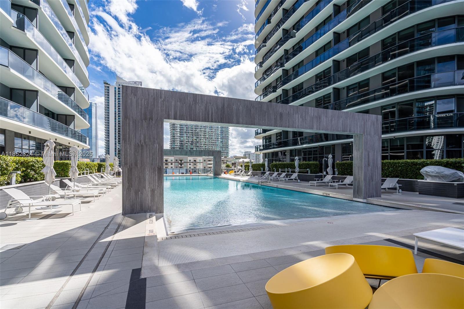 image Brickell Heights East Con35