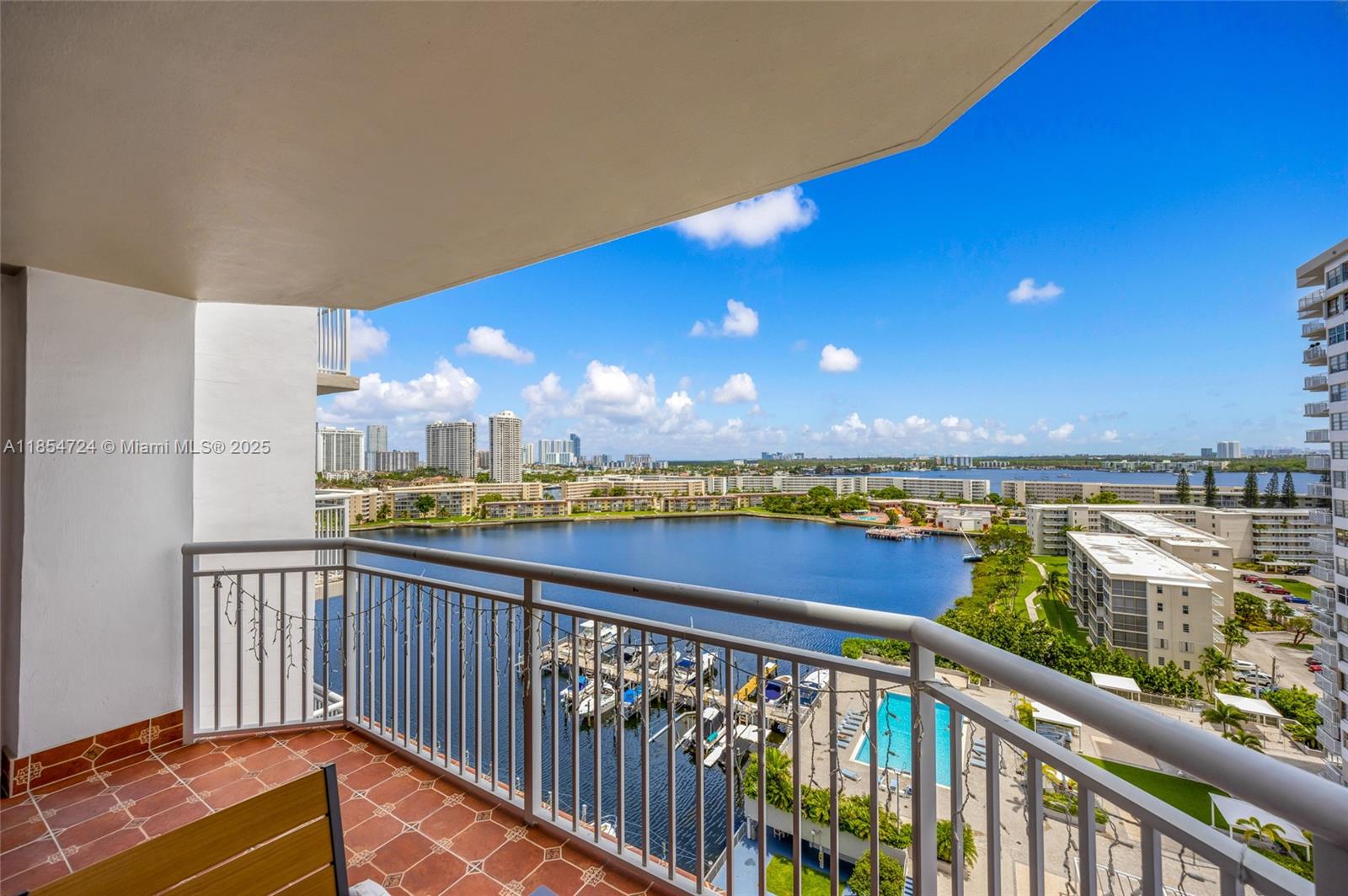 18081 Biscayne Blvd #1401