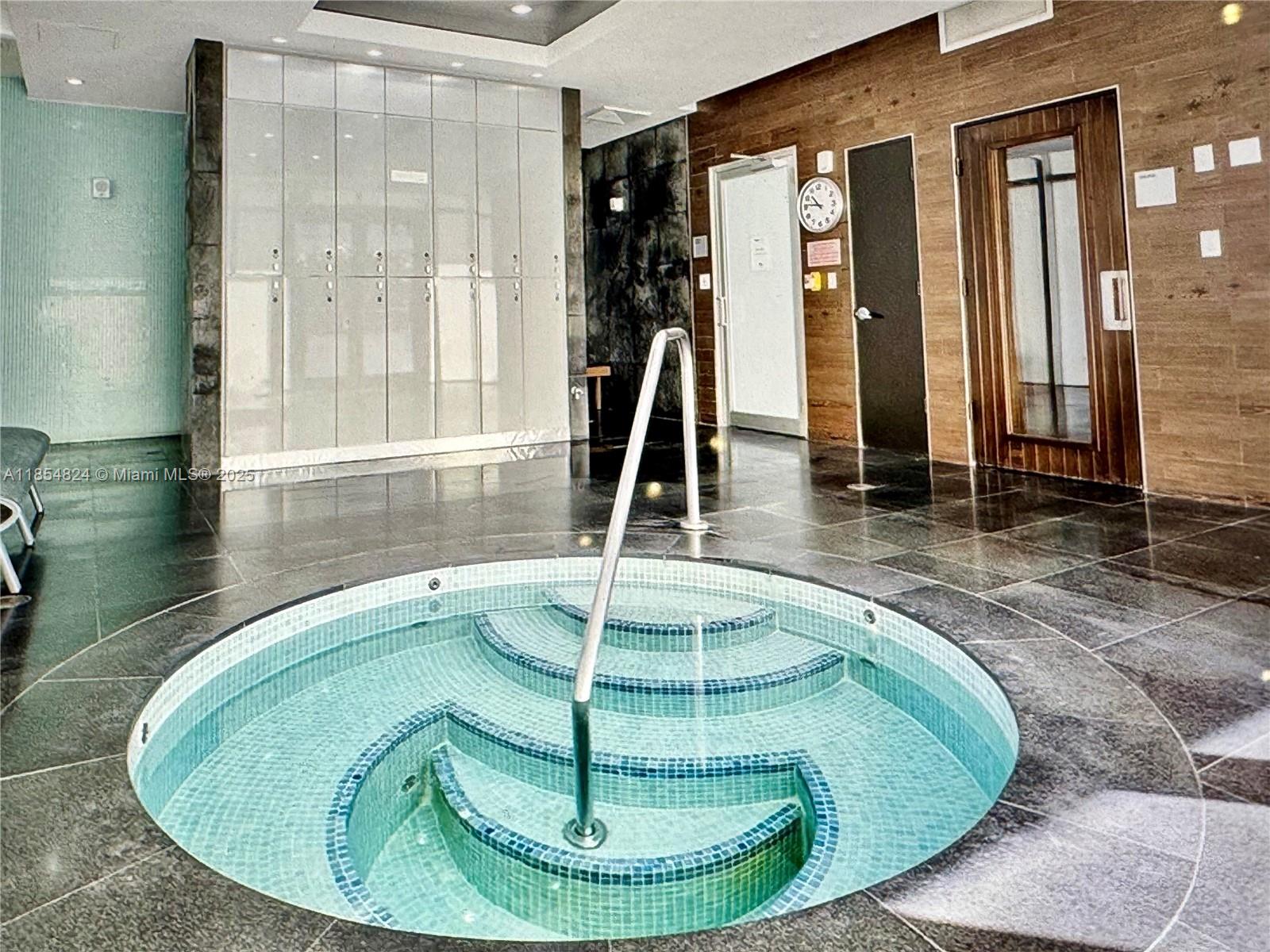 image Brickell East Condo11