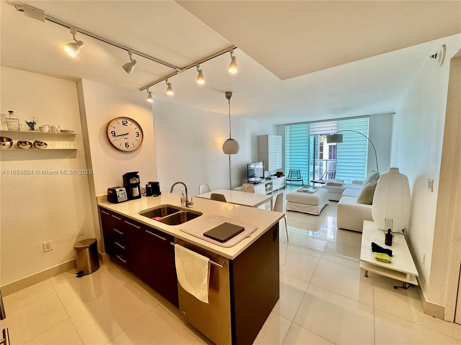 image Brickell East Condo19