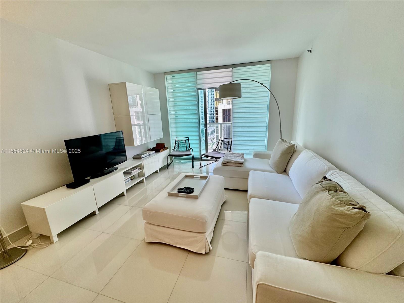 image Brickell East Condo4