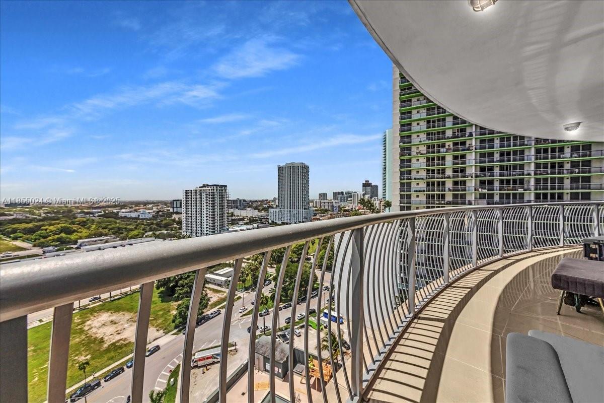 image Opera Tower26