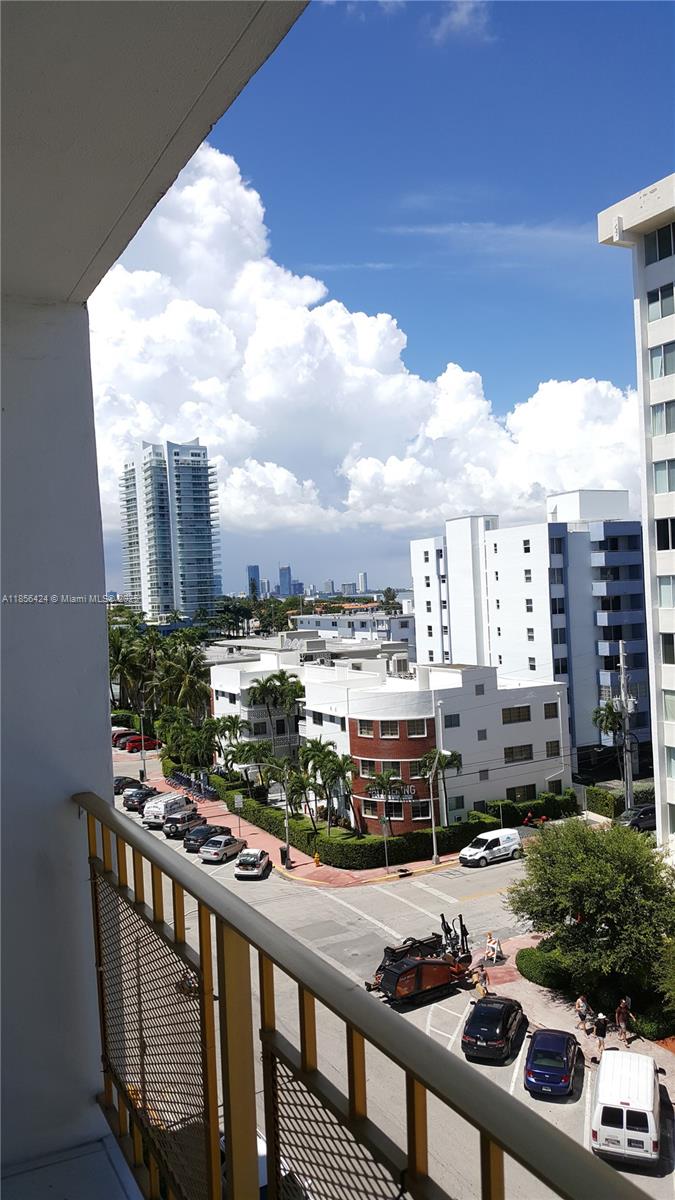 1340 Lincoln Rd #706