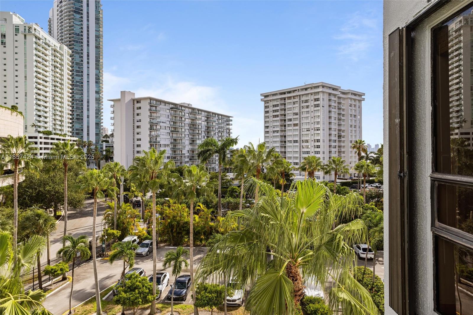 image Costa Bella Condo29