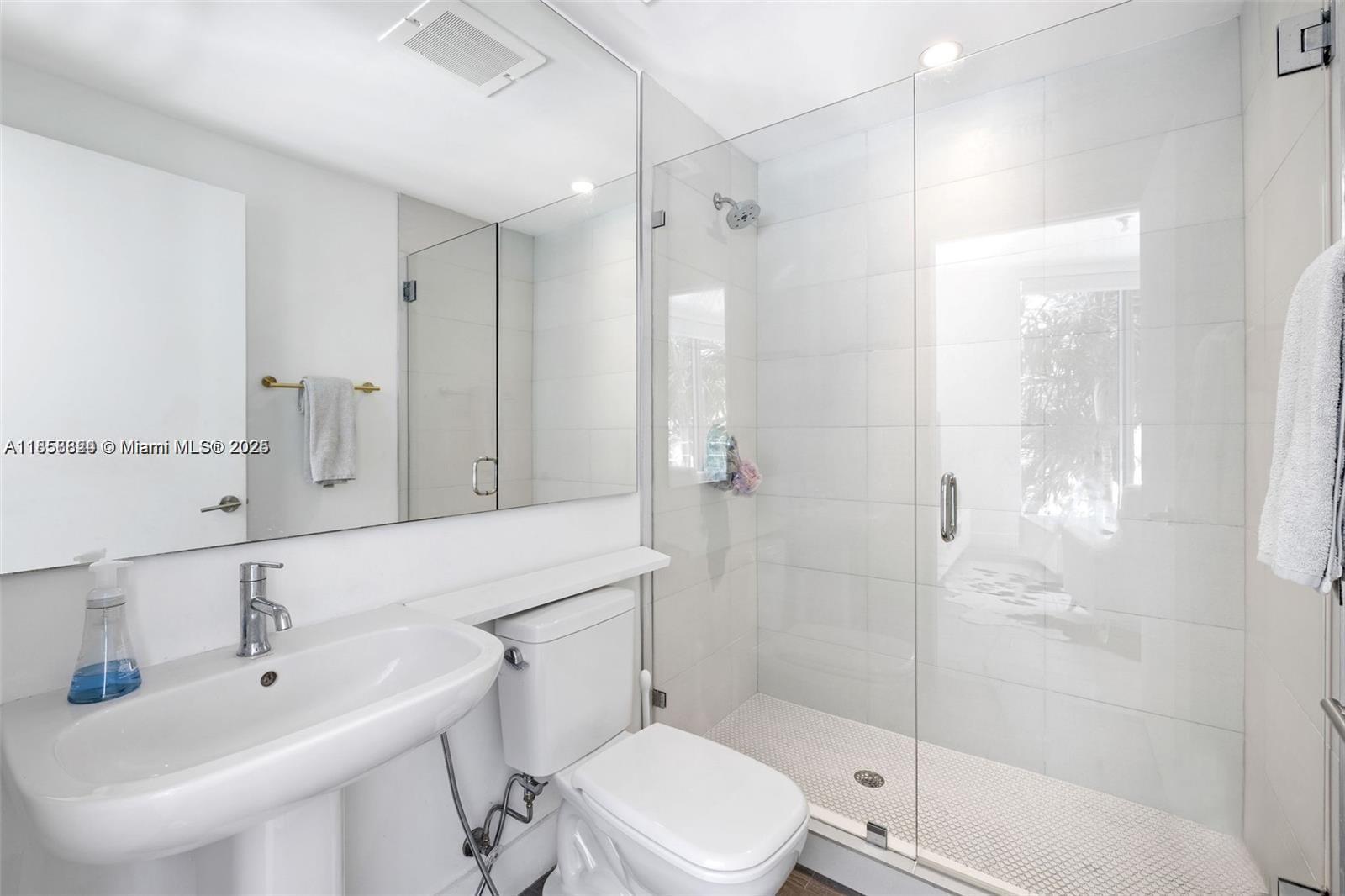 image Biscayne Beach Condo14