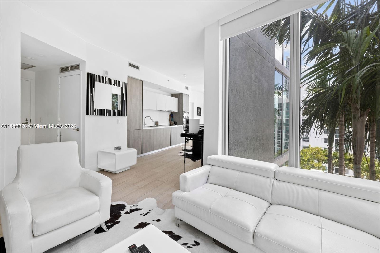 image Biscayne Beach Condo15