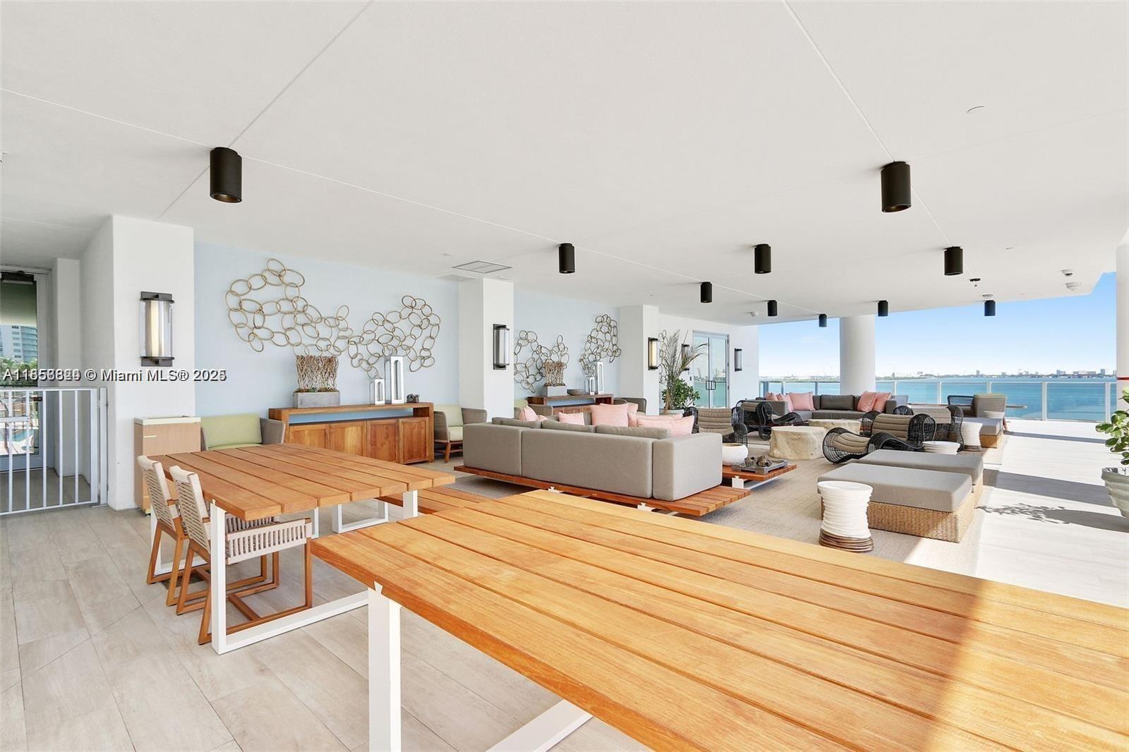 image Biscayne Beach Condo23