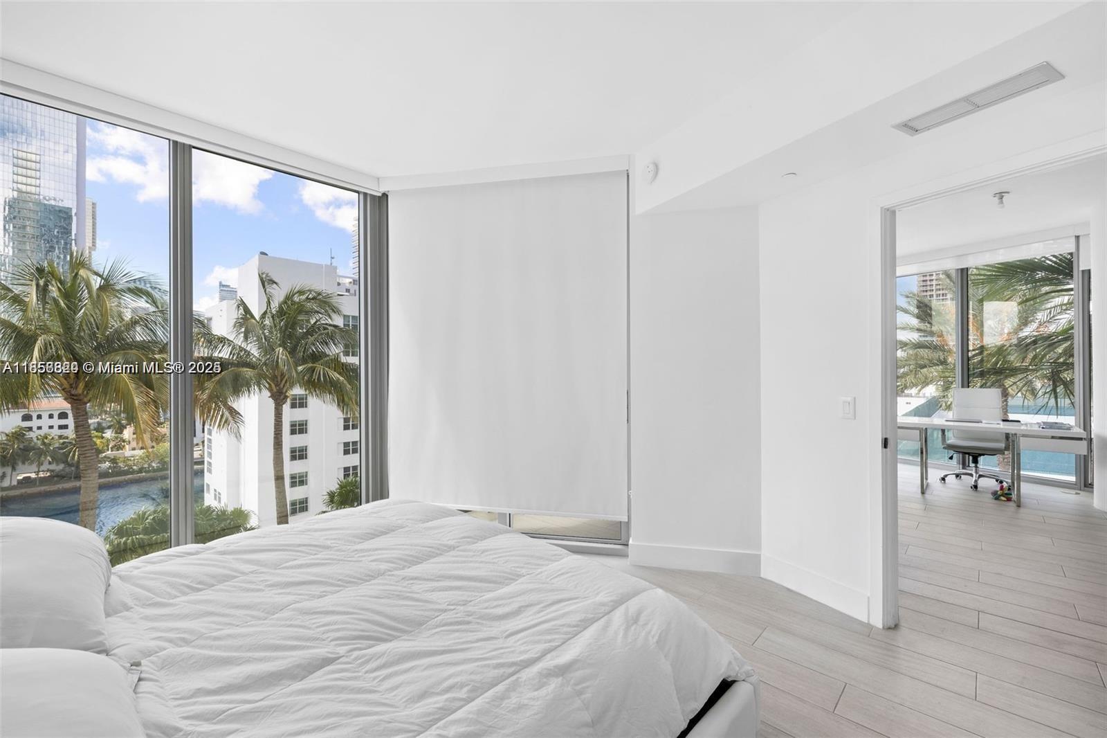 image Biscayne Beach Condo4