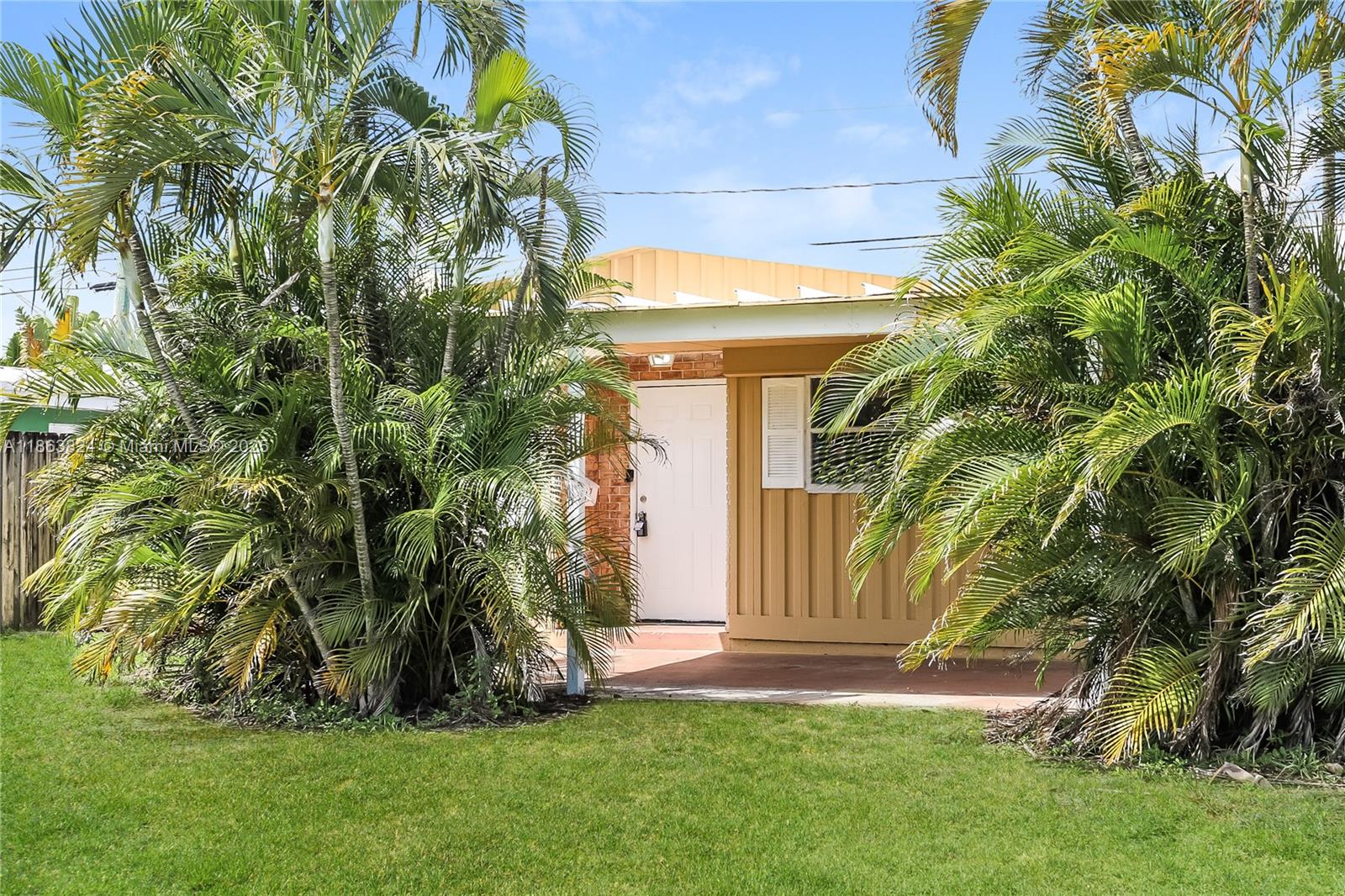 317 NW 49th St